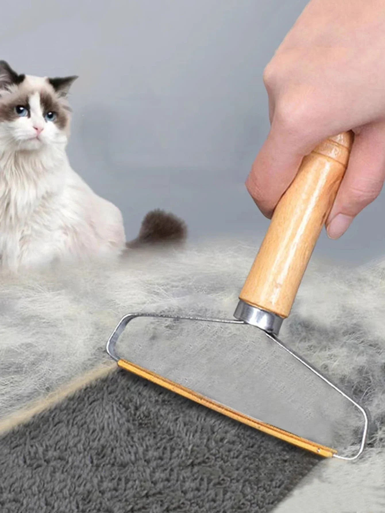 Pawzest ™ Hair Remover